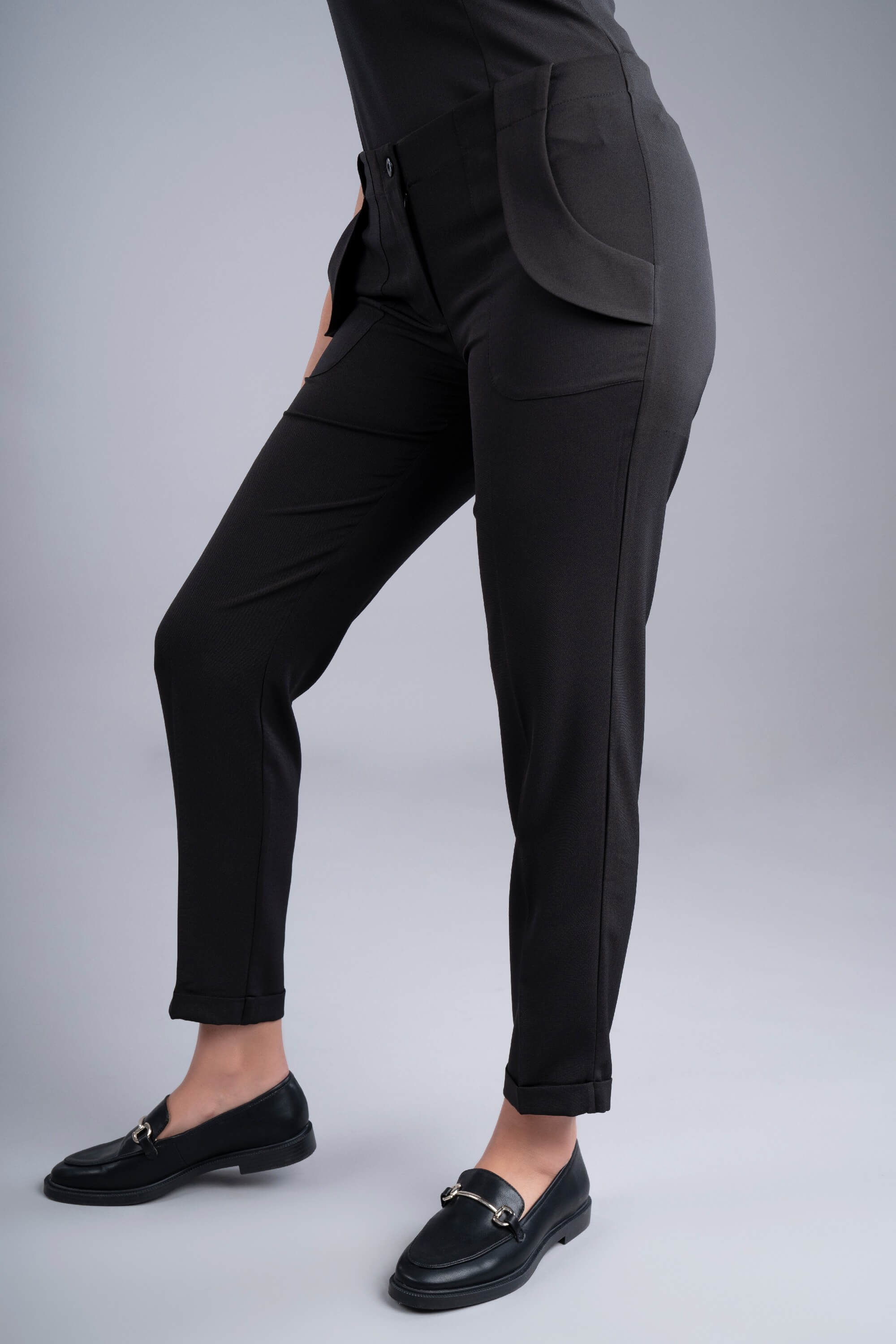 Beauly Slim Fit Trousers with Flap Pockets-Black - The Modernest